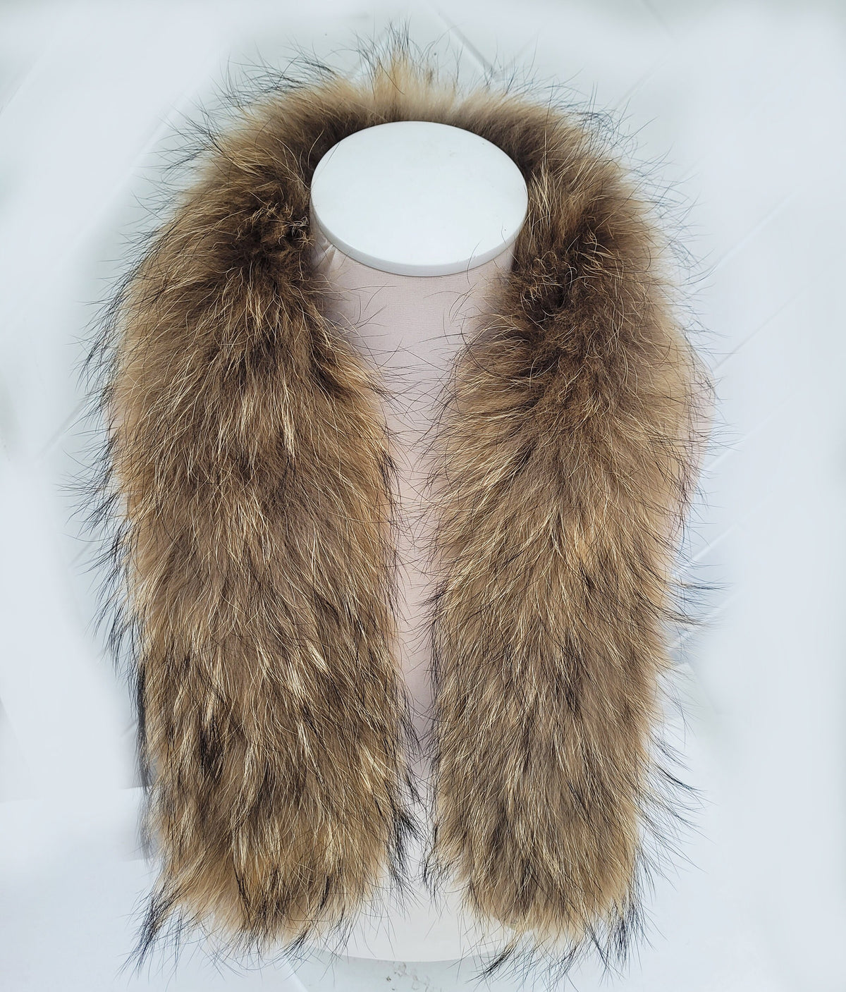 Natural brown raccoon fur hood trim replacement – size M – main image