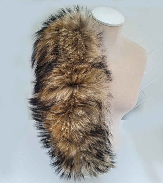 BY ORDER XXL Extra Large Finnish Raccoon Fur Collar, Fur Trim Hoodie, Raccoon Fur Collar, Fur Scarf, Fur Ruff, Raccoon Fur Hood, Super Large