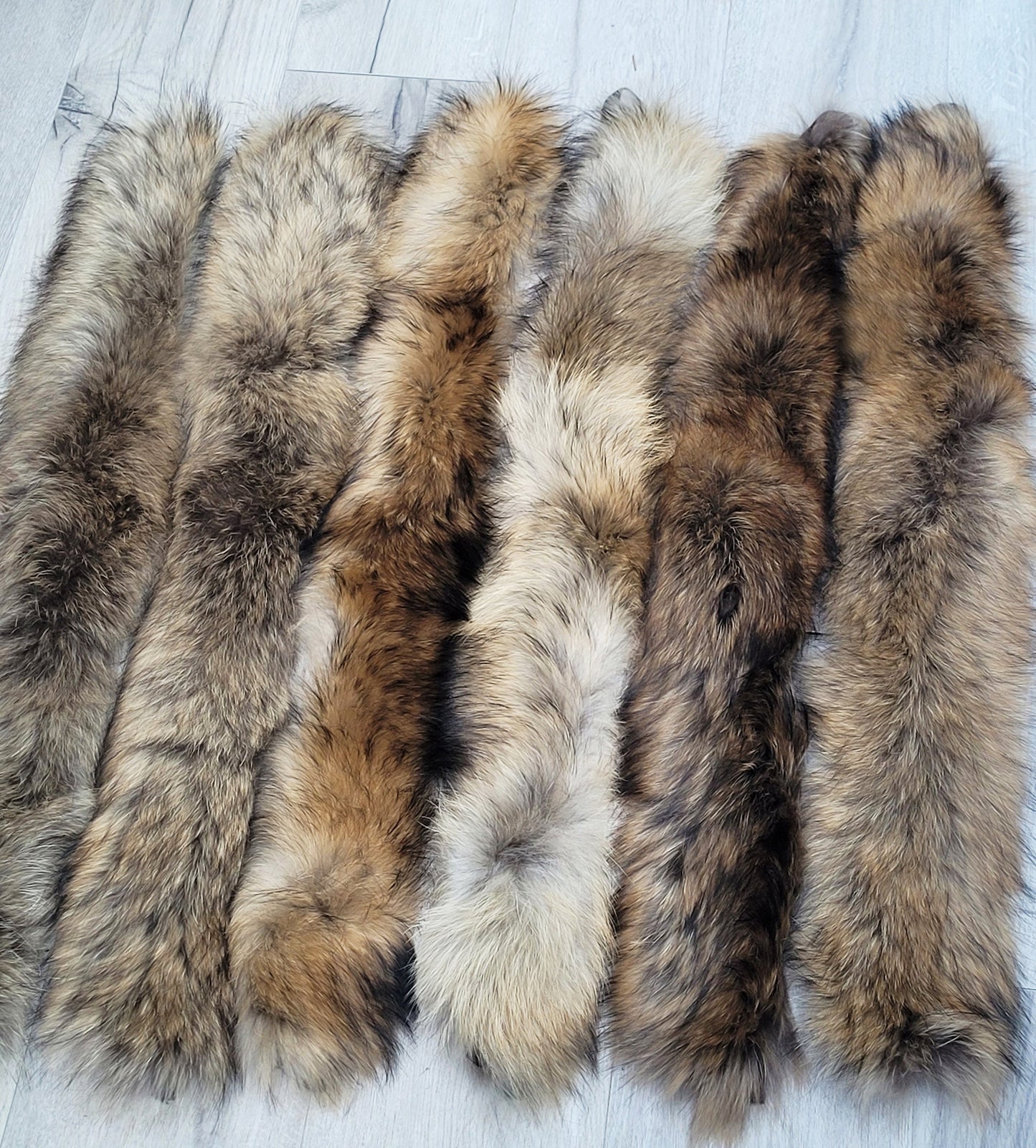 BY ORDER 60,70,80 x3 cm Real Raccoon Fur Collar, Fur Trim for Hoodies, Raccoon Fur Collar, Fur Scarf, Fur Ruff, Raccoon Fur Hood, Real