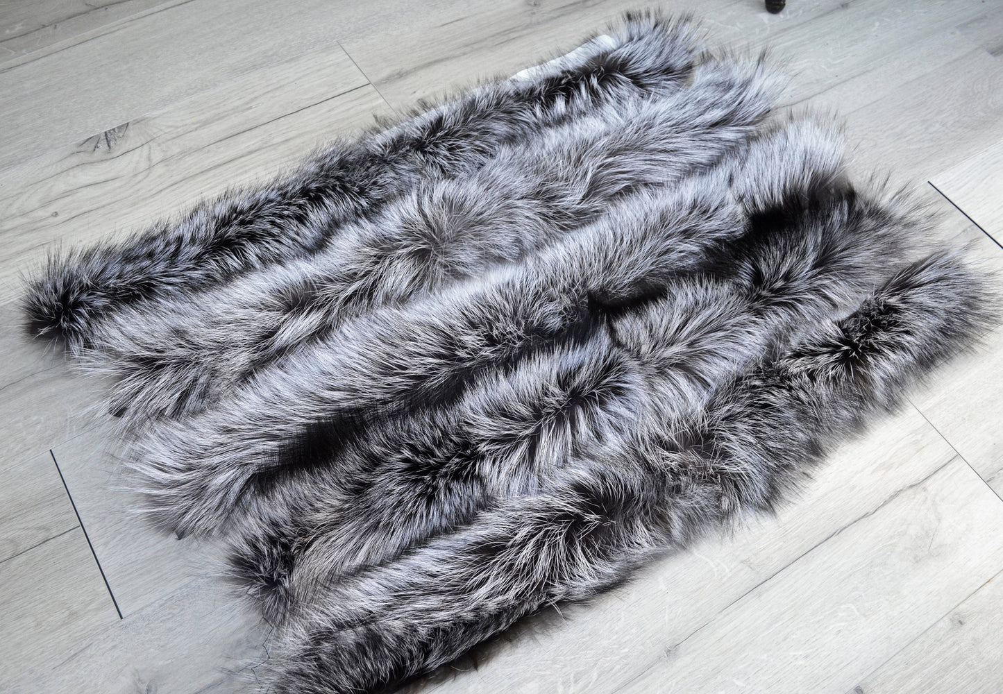 BY ORDER Real Silver Fox Fur Trim Hood, Large Fur collar trim, Fox Fur Collar, Fur Scarf, Fur Ruff, Fox Fur Hood, Fox Fur, Stripes