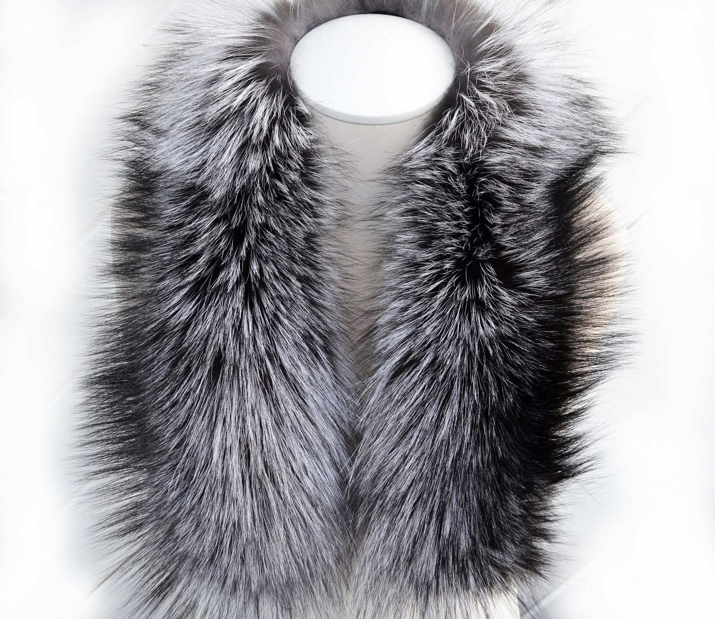 BY ORDER, XL Real Silver Fox Fur Trim Hood, Large Fur collar trim, Fox Fur Collar, Fur Scarf, Fur Ruff, Fox Fur Hood, Fox Fur, Stripes