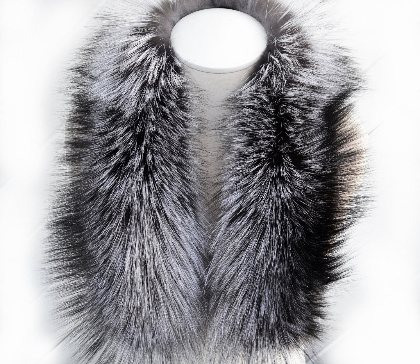 BY ORDER, XL Real Silver Fox Fur Trim Hood, Large Fur collar trim, Fox Fur Collar, Fur Scarf, Fur Ruff, Fox Fur Hood, Fox Fur, Stripes