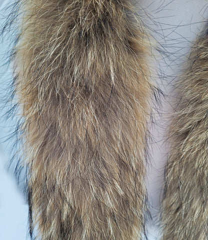 Natural brown raccoon fur hood trim replacement – size M – view 3