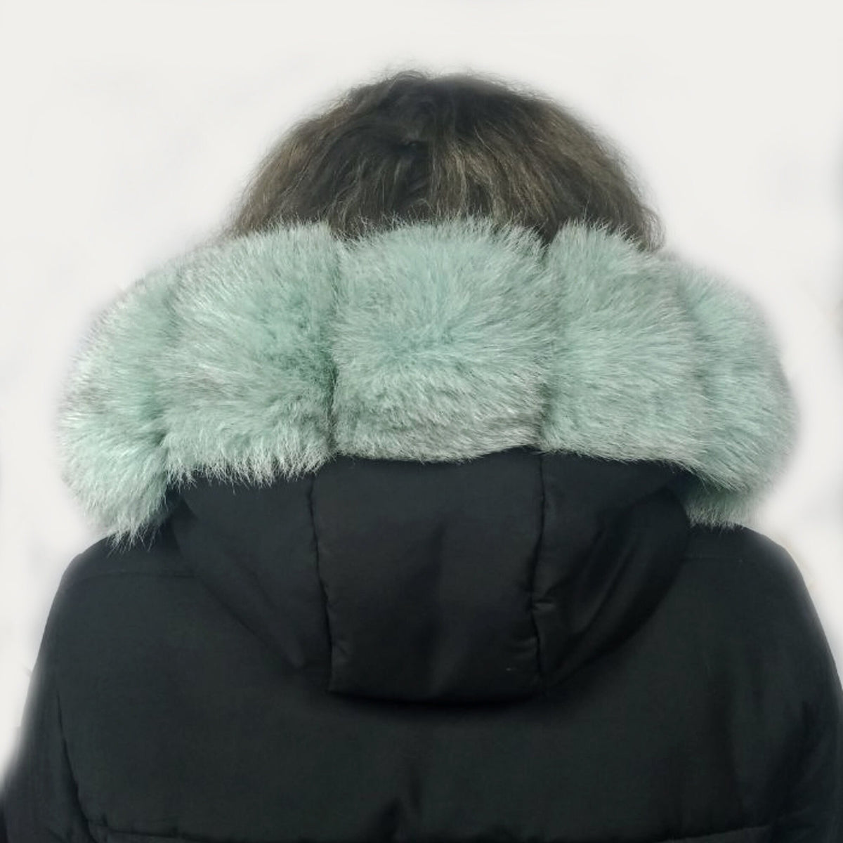 Raccoon Look real fox fur hood trim made from fox tail fur – Cubes – view 2