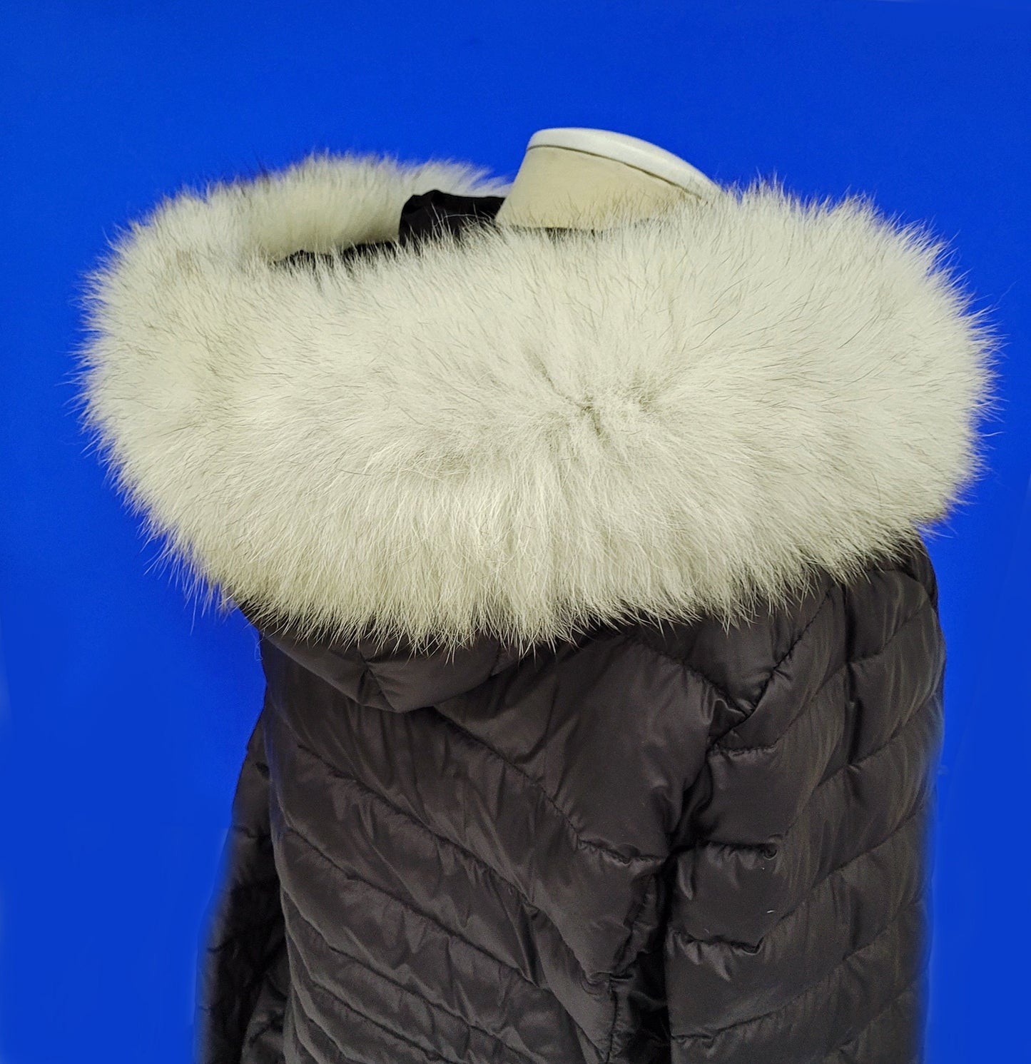 Ivory with Black Tips real fox fur hood trim made from fox tail fur – Double – view 3