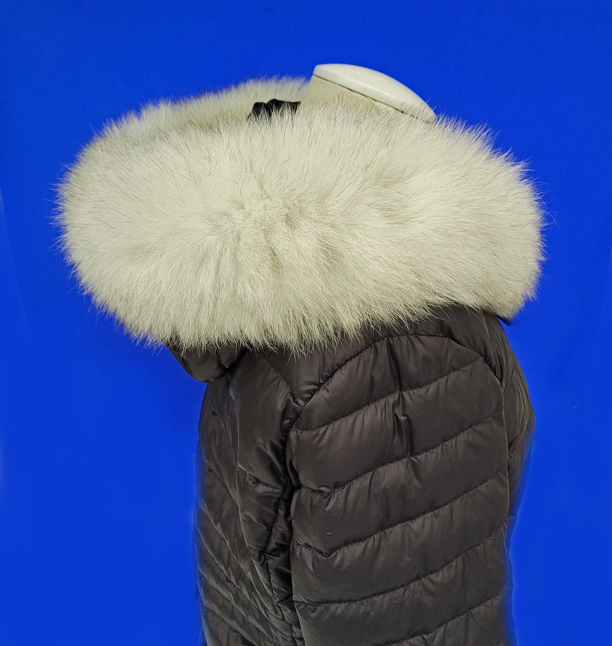 Ivory with Black Tips real fox fur hood trim made from fox tail fur – Double – view 4
