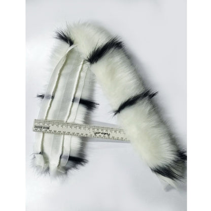 White & Black Striped Faux Fur Hood Trim – 60–80 cm – product photo 5