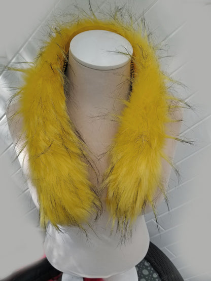 Faux Fur Hood Trim – Multiple Colors – 60–80 cm – product photo 8