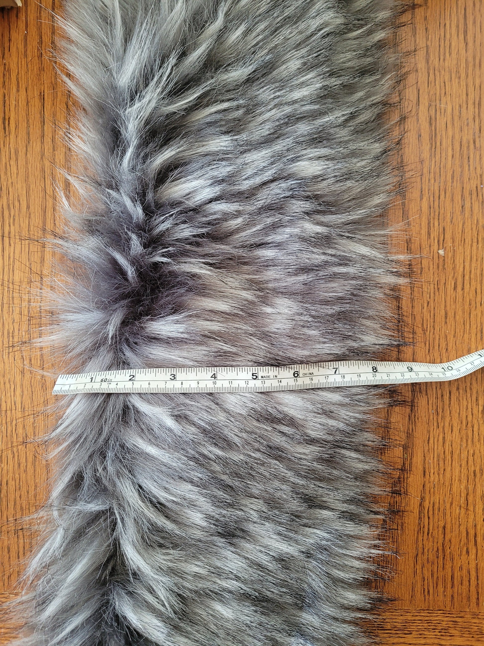 BY ORDER Faux Fur Vegan Trim Hood 70 cm, Faux Fur Collar Trim Like Silver fox, Fake Fur, Fur Fabric, Fur Ruff, Faux Fur Hood Jacket