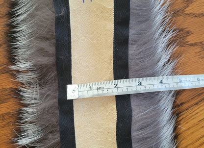 Silver Arctic fox fur hood trim cut from genuine Arctic fox pelt – size M – view 9