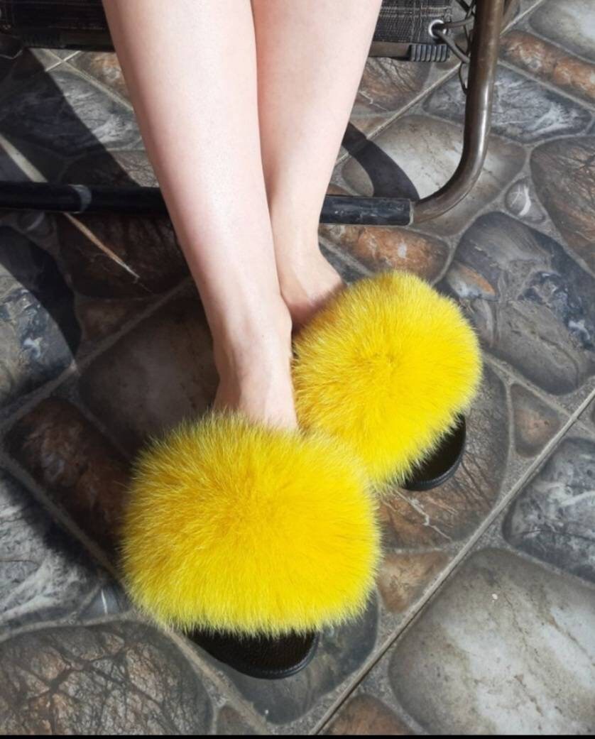 BY ORDER Real Fur Slippers, Fox Fur Slides, Pair of Premium Fox Fur Shoes, Fox Fur Sandals, Fluffy Fur Slides Sandals, Fur Slippers, Yellow