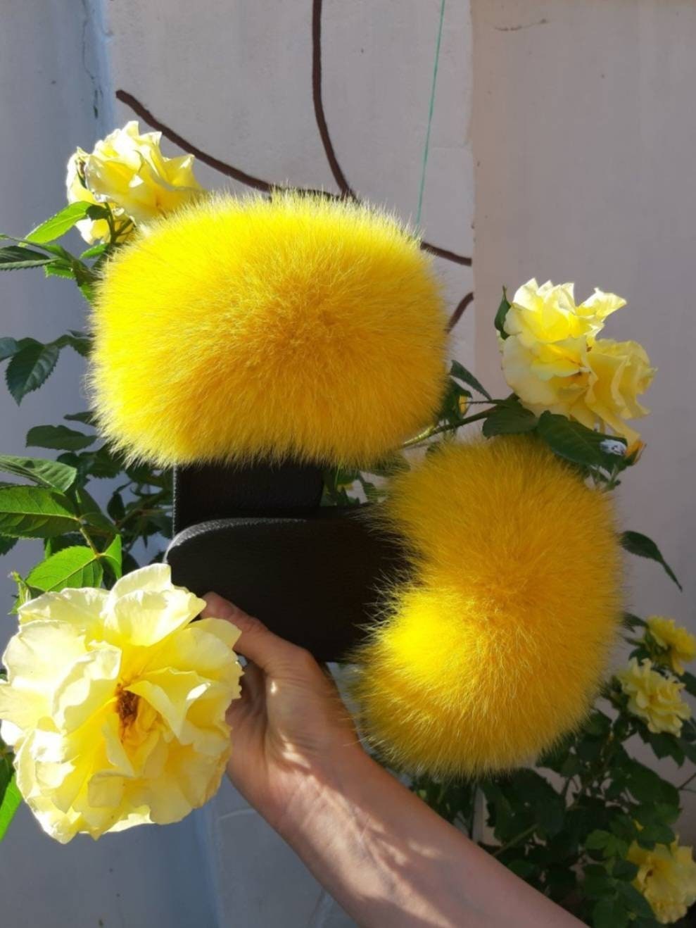 BY ORDER Real Fur Slippers, Fox Fur Slides, Pair of Premium Fox Fur Shoes, Fox Fur Sandals, Fluffy Fur Slides Sandals, Fur Slippers, Yellow