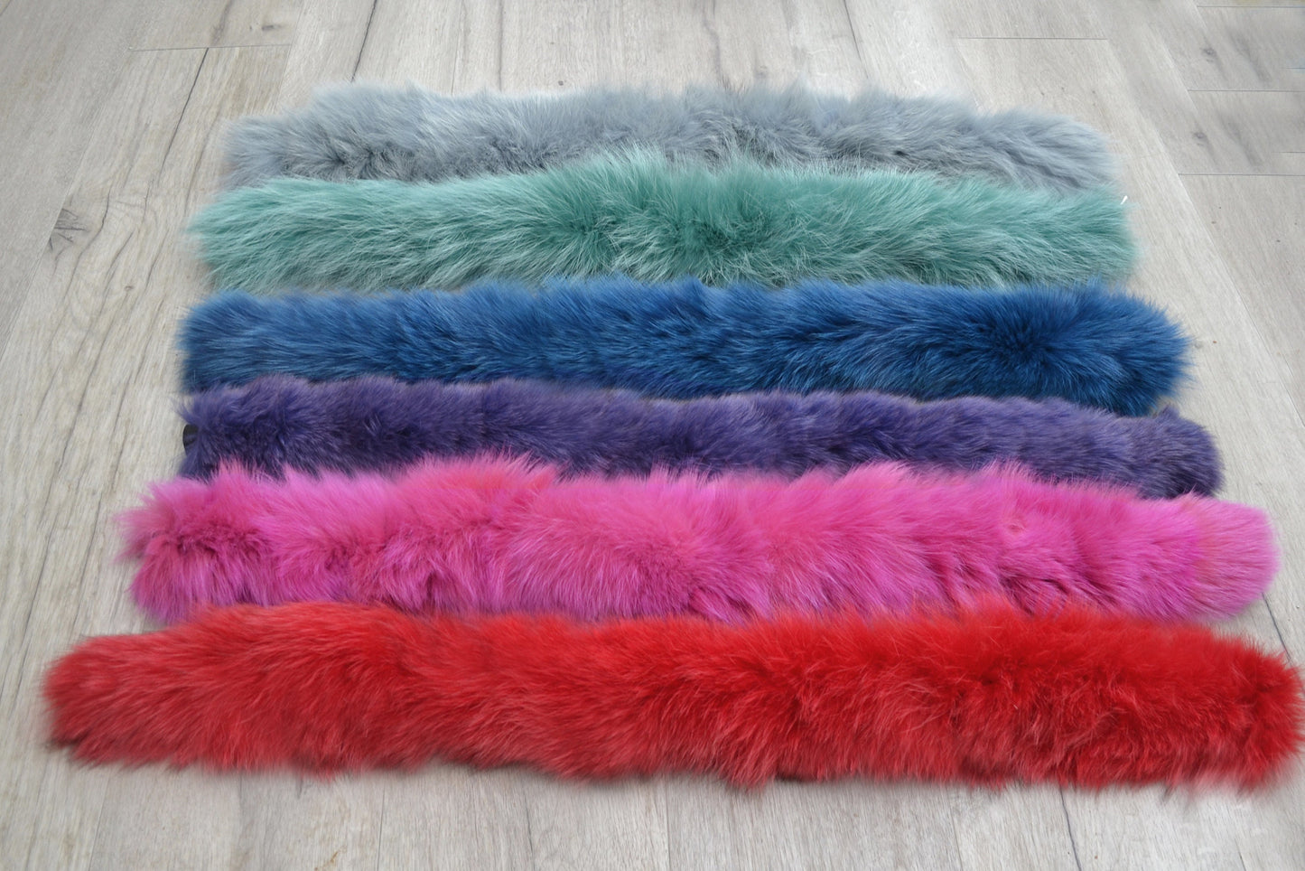 READY to SHIP From Pieces! XL Large Full Finnish Real Fox Fur Collar 80 cm, Fur Trim for Hoodie, Fox Fur Collar, Fur Scarf, Fur Ruff, Purple