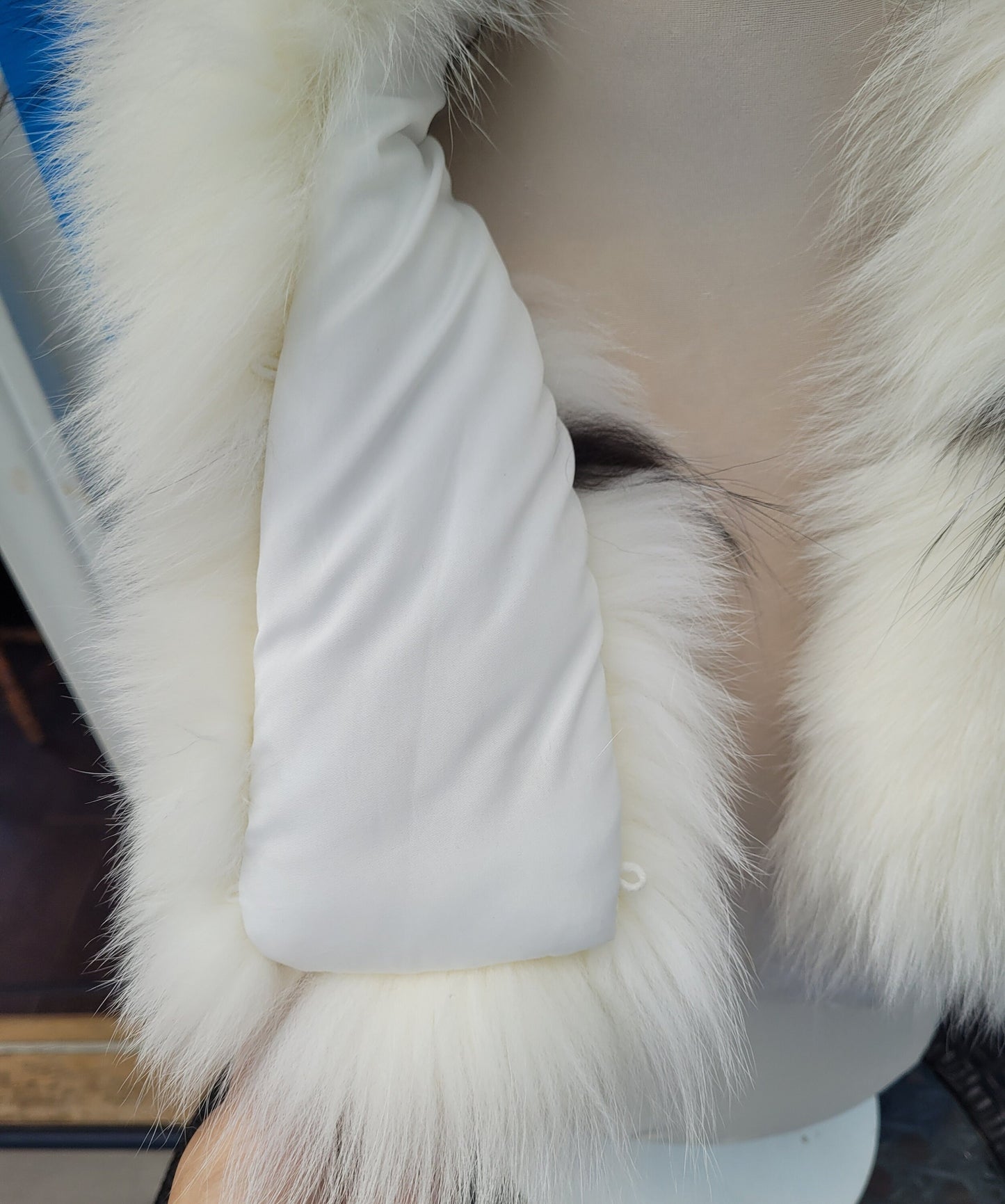 BY ORDER XXL Real Fox Fur (skin) Trim Hood with lining and buttons, White and Black Fox Fur Collar, Large Fur Scarf Ruff, Real Fur Hood