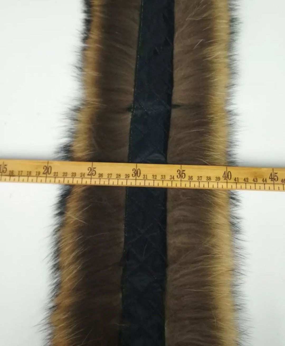 BY ORDER XL Large Full Finnish Real Raccoon Fur Collar, Fur Trim for Hoodie, Raccoon Fur Collar, Fur Scarf, Fur Ruff, Raccoon Fur Hood