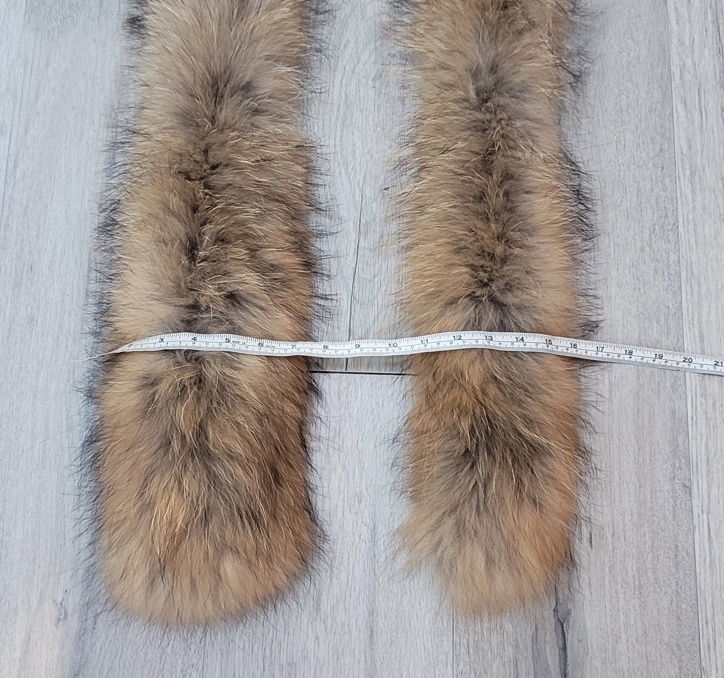 BY ORDER Large 100% Real Raccoon Fur Collar from Skin, Fur Trim for Hoodie, Raccoon Fur Collar, Fur Scarf, Fur Ruff, Hood, Buttons included