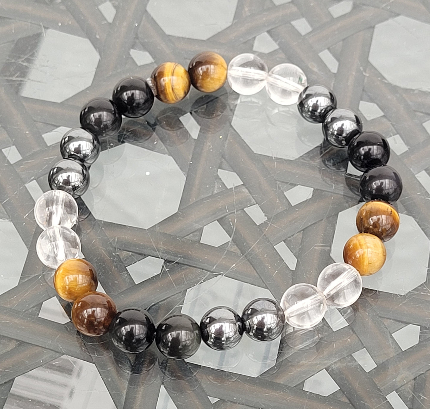 ♥♥ Hematite is known for its protective and grounding abilities. 
Hematite can help ground the mind, body, and spirit, thanks to its connection to nature and Mother Earths and protects from evil forces and from spells.