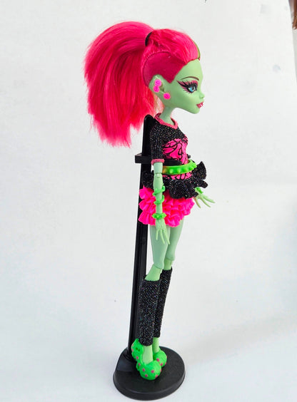 Ghouls Night Out Monster High Doll for Collectors, Playing, Clawdeen Wolf, Lagoona Blue, Rochelle Goyle, Abbey, Venus, Original Used