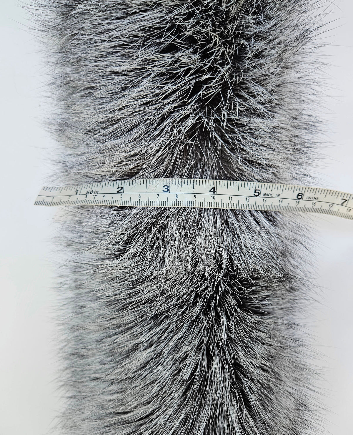 Silver Arctic fox fur hood trim cut from genuine Arctic fox pelt – size XL – view 8