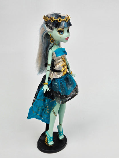 Abbey Bominable 13 Wishes Haunt The Casbah Monster High Doll – #1B