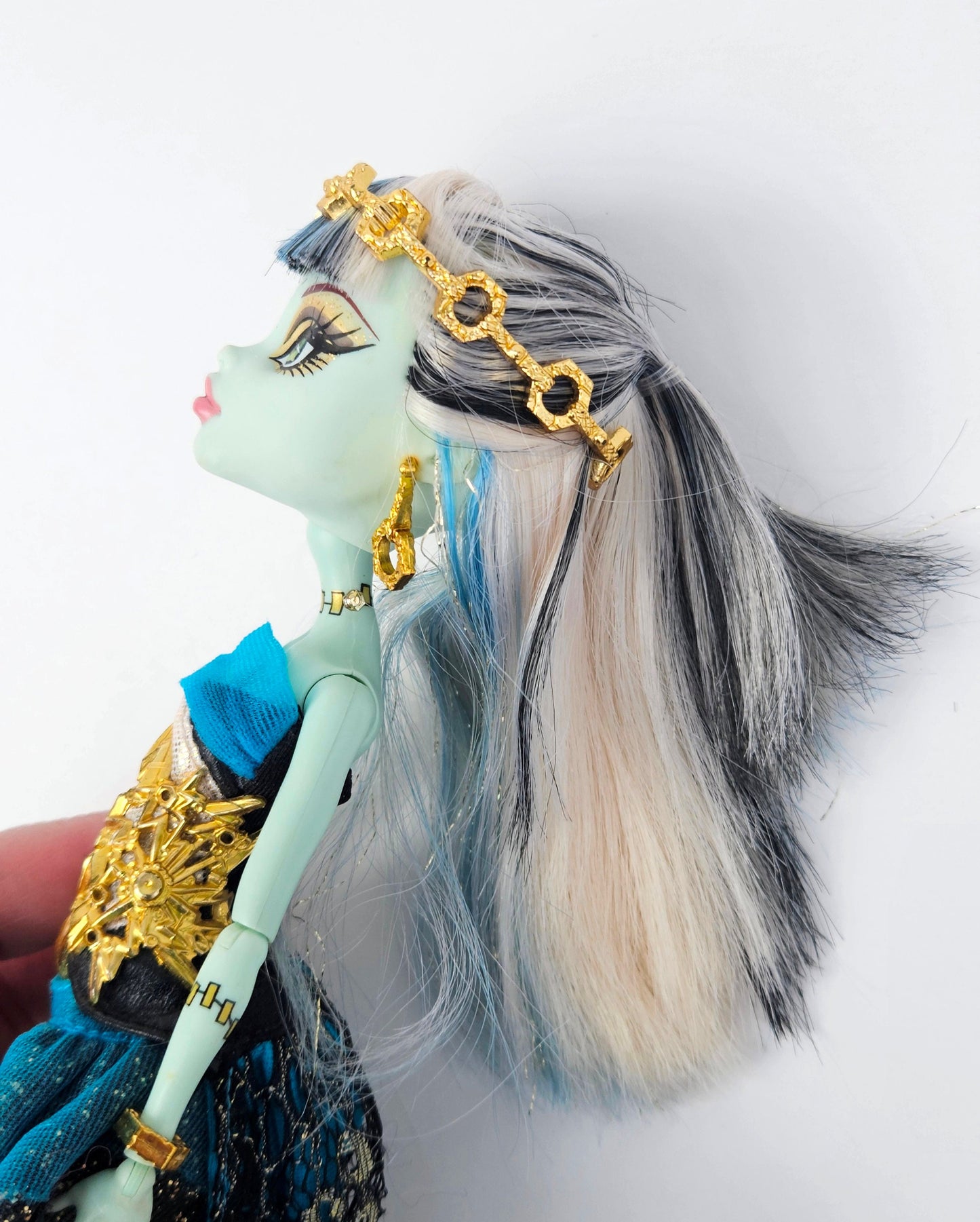 Original Monster High Doll for Collectors, Playing,13 Wishes Haunt The Casbah Exclusive Doll, Draculaura, Frankie Stein, Clawdeen, Rare