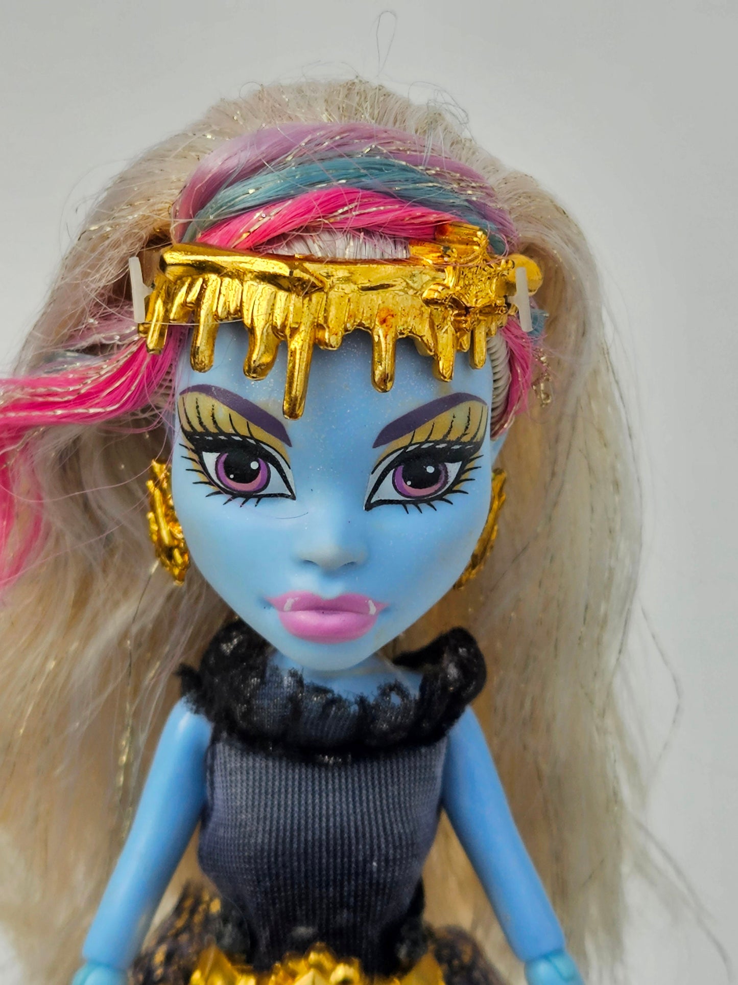 Original Monster High Doll for Collectors, Playing,13 Wishes Haunt The Casbah Exclusive Doll, Draculaura, Frankie Stein, Clawdeen, Rare