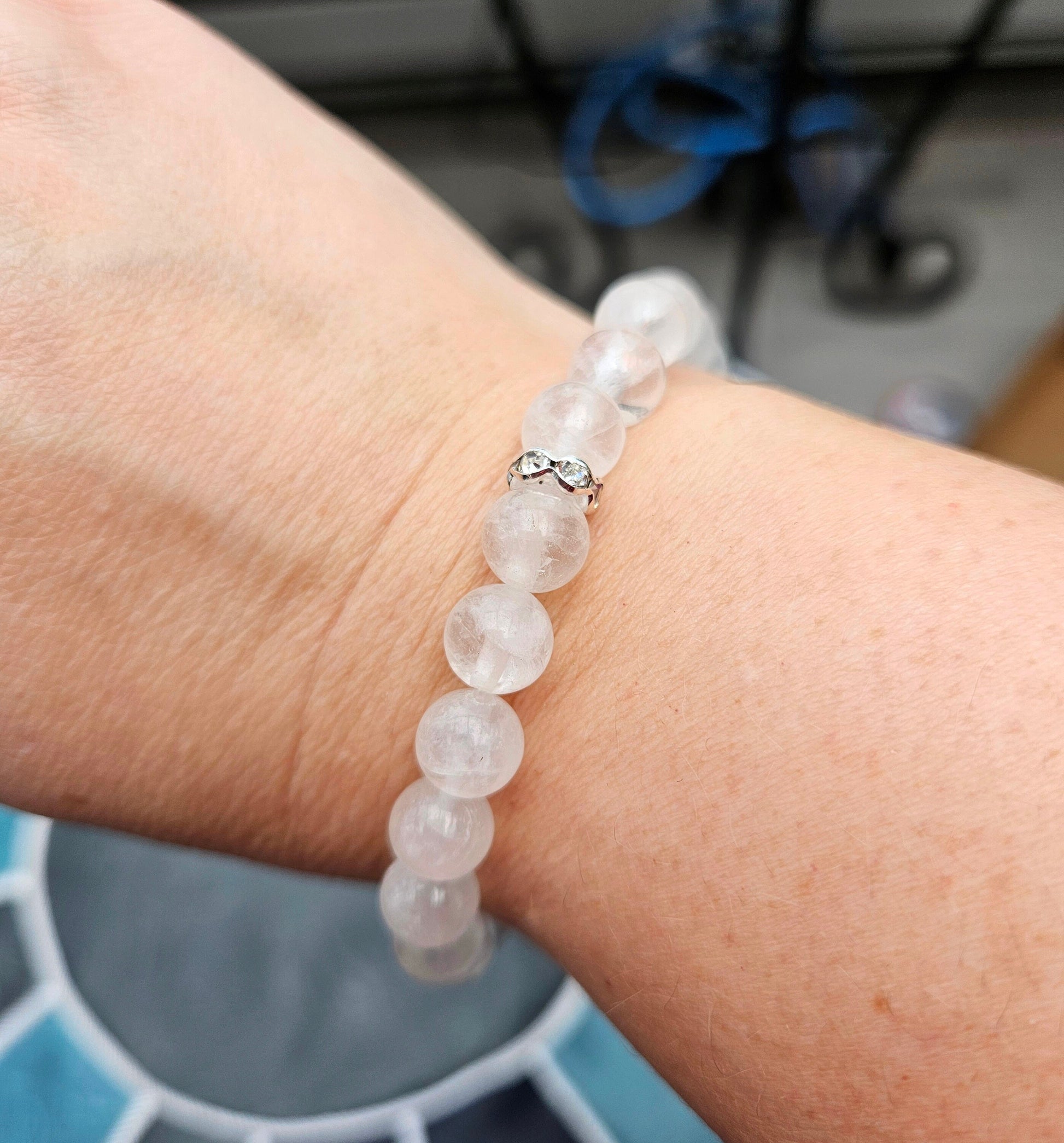 100% Angola Quartz BRACELET, White Bracelet, Crystal Gemstone Bracelet, Stretch Beaded Bracelet, Mineral Stones, Genuine Gemstones, White