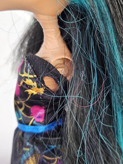 Cleo de Nile Garden Ghouls Monster High Doll – Original Pre-Owned