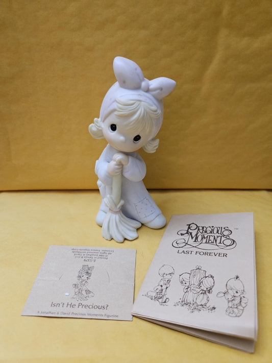 Precious Moments Figurine, Girl with Broom, Collectible Vintage Figurine, 1984, Porcelaine Ceramic Figurine Rare, Original Box, Enesco