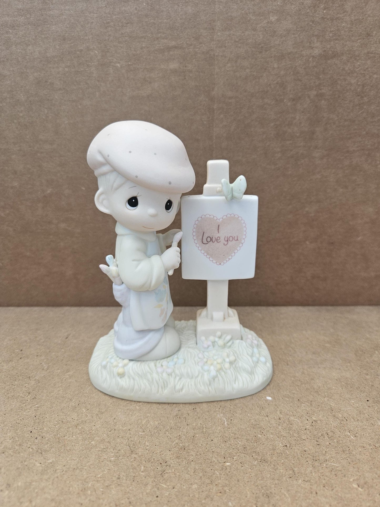 Produced in 1986 (Precious Moments, Special edition for Members of the Enesco Collectors Club), Boy