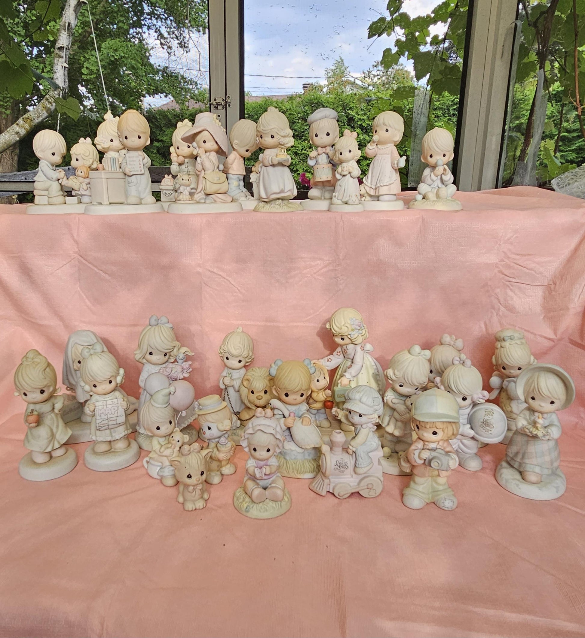 Precious Moments figurines  (Enesco, Jonathan $ David, Samuel J. Butcher ) brand, some of them in the original boxes