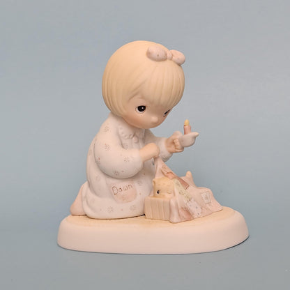 Precious Moments "Dawn’s Early Light" Figurine – 1983 PM-831