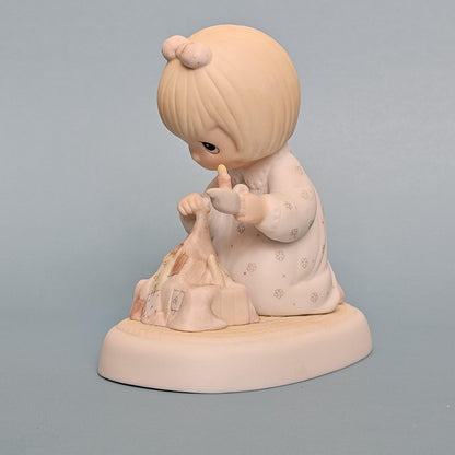 Precious Moments "Dawn’s Early Light" – 1983 Collectors Club PM-831