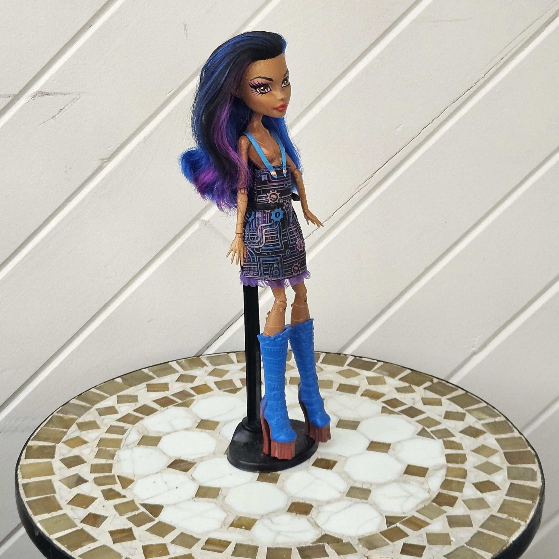 Monster High Doll Robecca Steam, Art Class, for Collectors, Playing, Rare Doll, Original, Mattel Excellent Condition, 2013, Used, Pre-owned