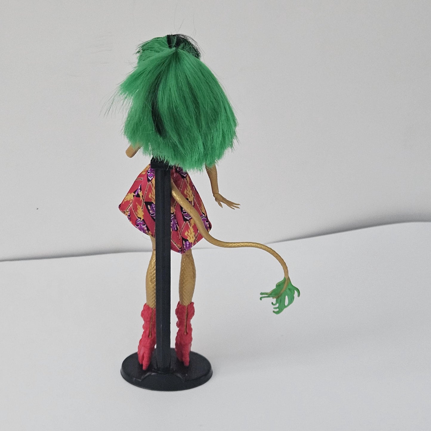 Monster High Doll Jinafire Long Ghouls Getaway for Collectors, Playing, Very Rare Doll, Original Clothes and Accessories, Used, Pre-owned