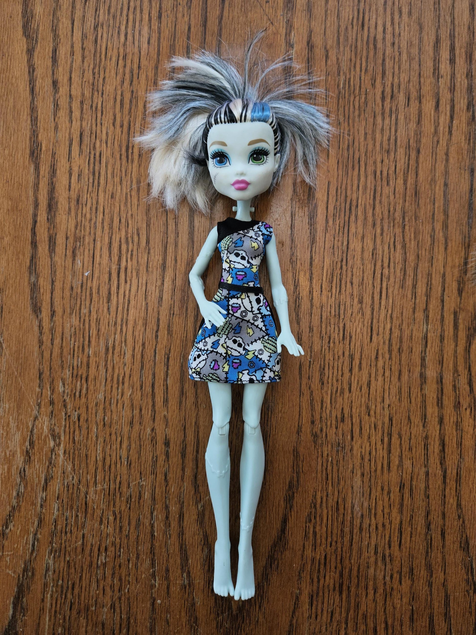Frankie Stein Monster High Doll for Collectors, Playing, Budget, Basic Line, Science Class, Original, Excellent Condition, G2