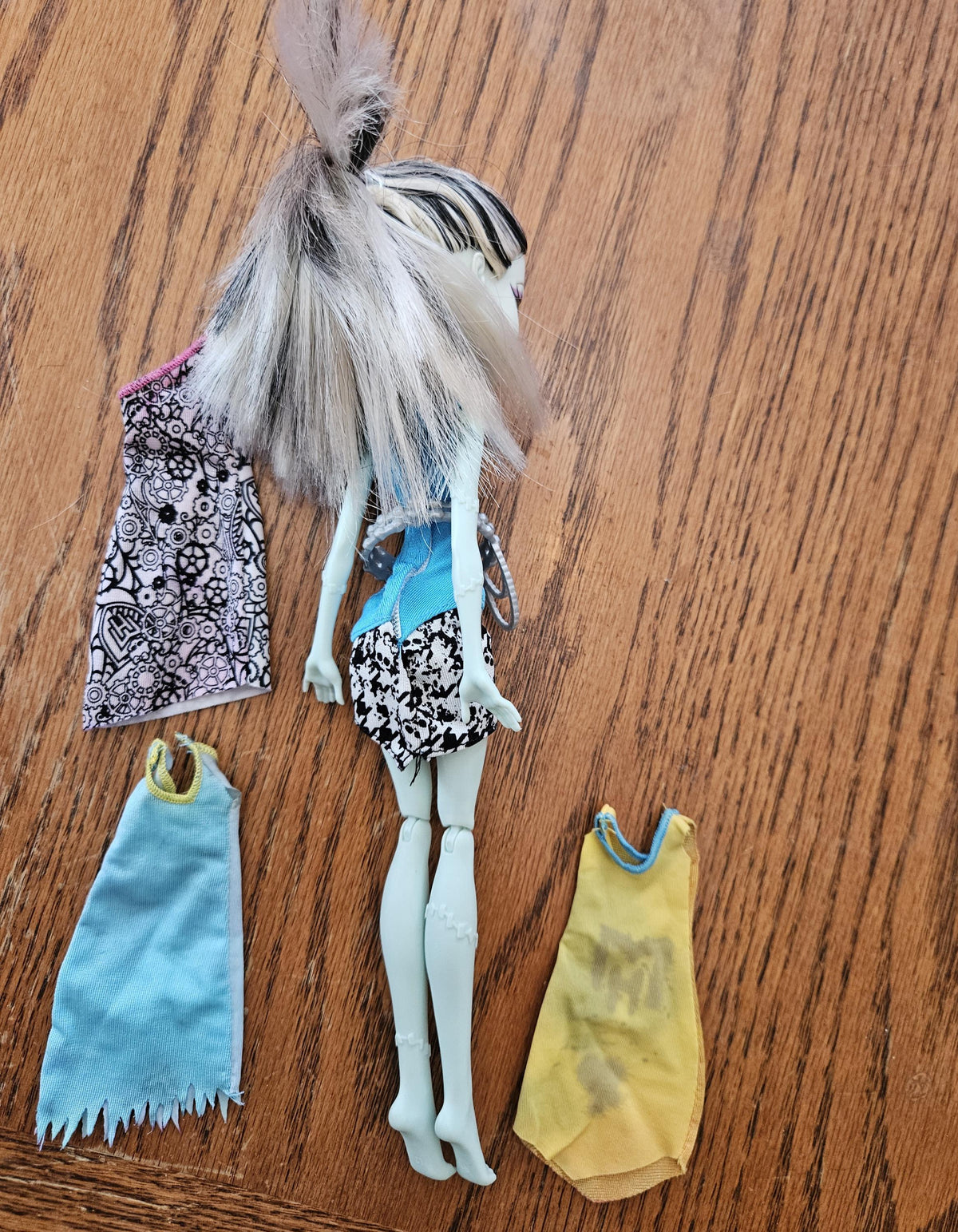 Restored Frankie Stein Designer Booo-tique Monster High doll with cleaned hair