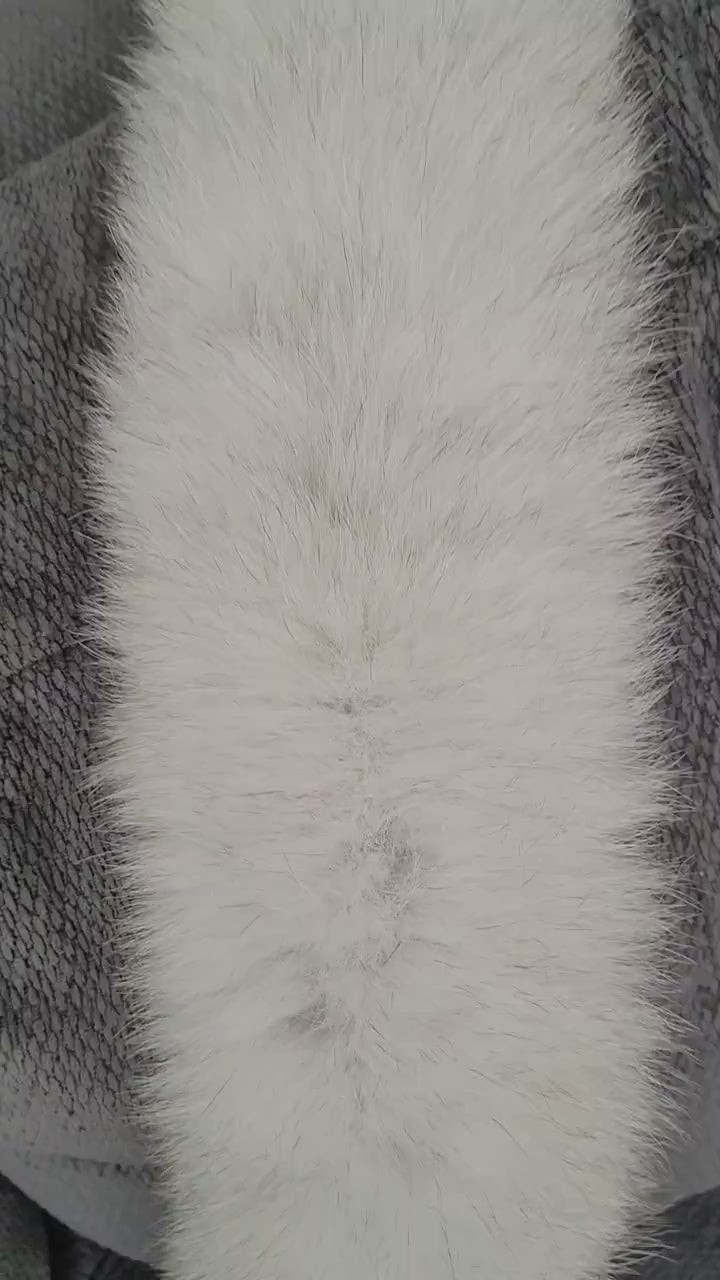 READY to SHIP XL Ivory with Black tips Double Real Fox Fur (Tail) Trim Hood, Fox Fur Collar, Fur Scarf, Fur Ruff, Fur Hood, Hood Fur, Collar