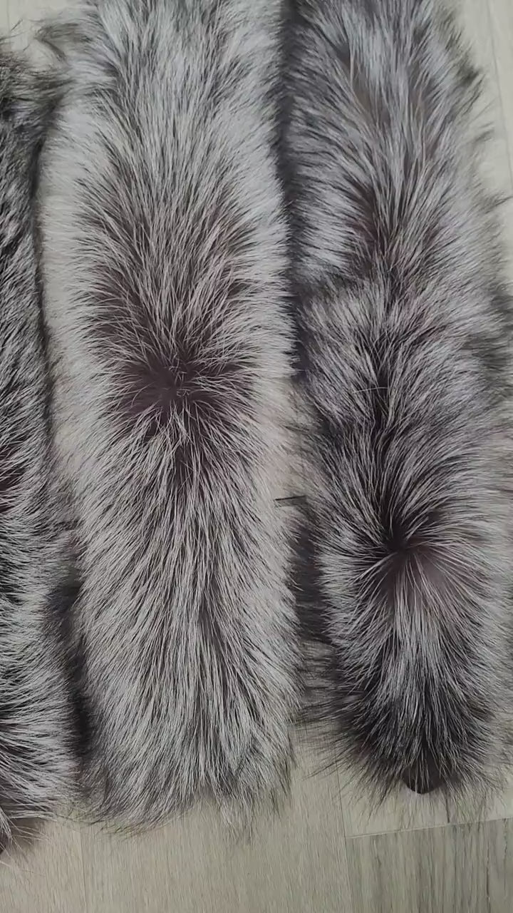 BY ORDER, XL Real Silver Fox Fur Trim Hood, Large Fur collar trim, Fox Fur Collar, Fur Scarf, Fur Ruff, Fox Fur Hood, Fox Fur, Stripes