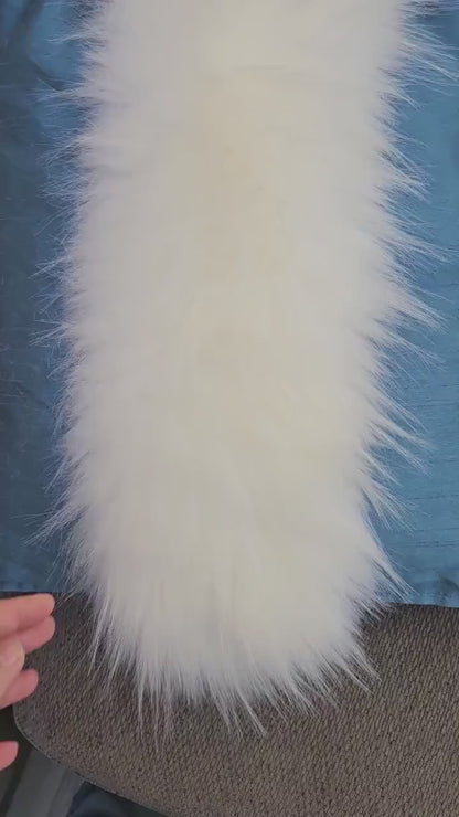 READY to SHIP XL Faux Fur Vegan Trim Hood 70 cm, Faux Fur Collar Trim, Fake Fur, Fur Fabric, Fur Ruff, Faux Fur Hood, Hood Fur Jacket, White