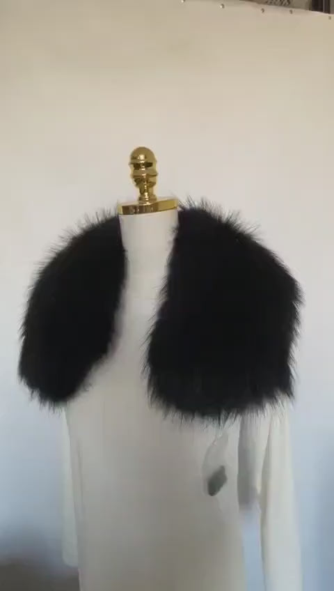 READY to SHIP XL Large Black Real Raccoon Fur Collar, Fur Trim for Hoodie, Raccoon Fur Collar, Fur Scarf, Fur Ruff, Hood , Buttons included