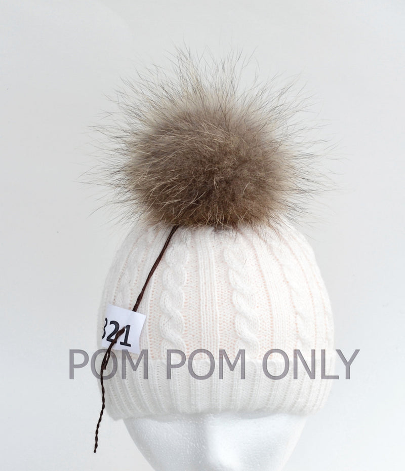 6-9,5 EXTRA LARGE FUR Pom Poms! Double Raccoon Pom Pom Giant Pom Pom –  SunnyBunnyCrochet