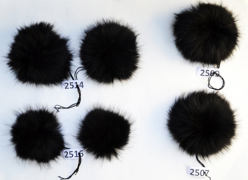 7-8,5" EXTRA LARGE BLACK Pom Poms! Double Raccoon Pom Pom Giant Pom Pom for Chunky Hat Beanie Tuque Winter Knit Hats  Puff Fluffy Fur Ball