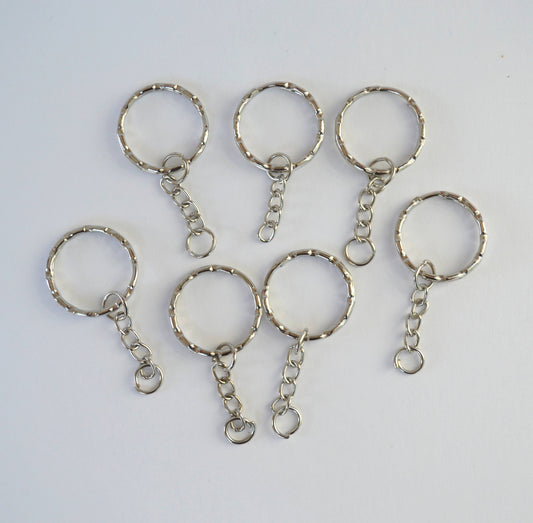 Silver tone keychain ring 50 x 22 mm with curb chain for pom pom or bag charm