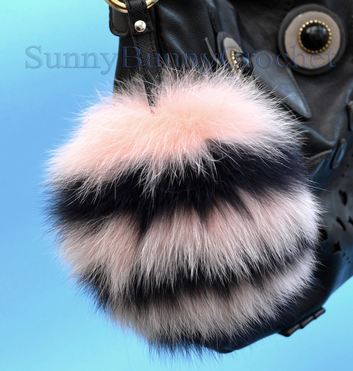 6" FUR POM POM Keychain, Large Fox Bag Charm, Key Chain Charm, Fox Fur Pom Pom, Rainbow Pom Pom, Fur Ball, Pendant Fur, Keyring, Multicolor