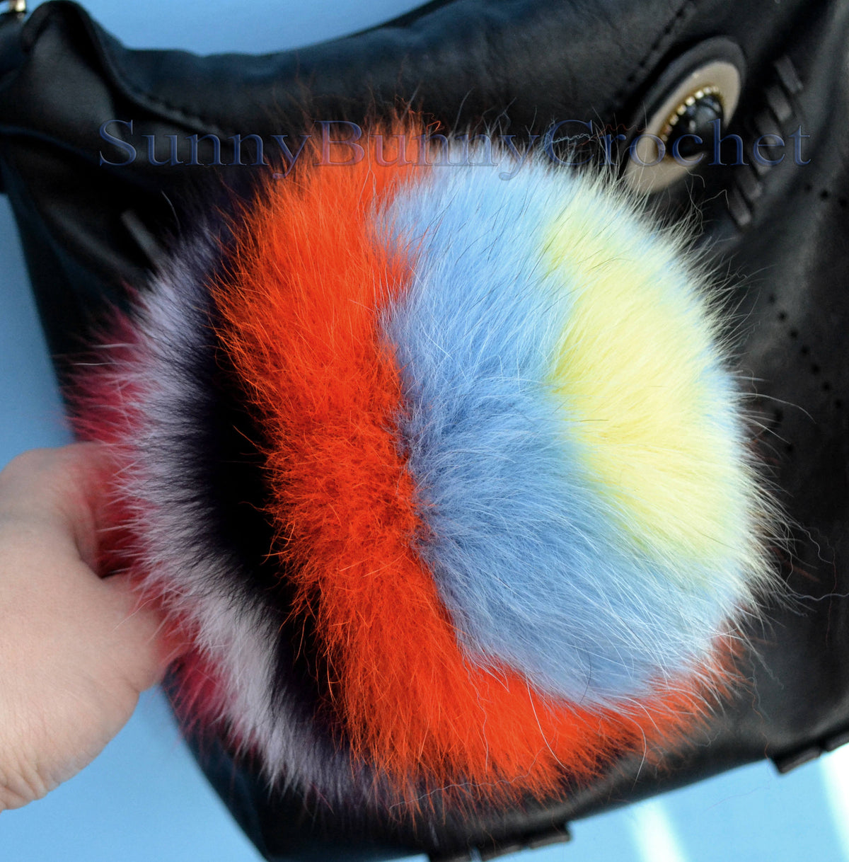 6" FUR POM POM Keychain, Large Fox Bag Charm, Key Chain Charm, Fox Fur Pom Pom, Rainbow Pom Pom, Fur Ball, Pendant Fur, Keyring, Multicolor