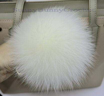 6" WHITE FUR POM Pom Key chain, Large Fox Bag Charm, Key Chain Charm, Fox Fur Pom Pom, Fur Ball, Fur Keyring, Real Fur Pom Pom Bag Charm