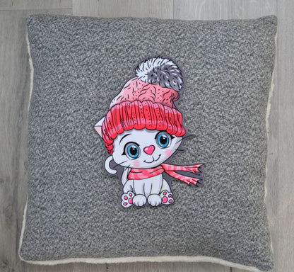 Cat in Pom Pom Hat Soft Fabric Large Sewn On Patch for Jacket Badge Cat Face Big Eyes Animal Applique Black Cat Embroidered Applique Patch