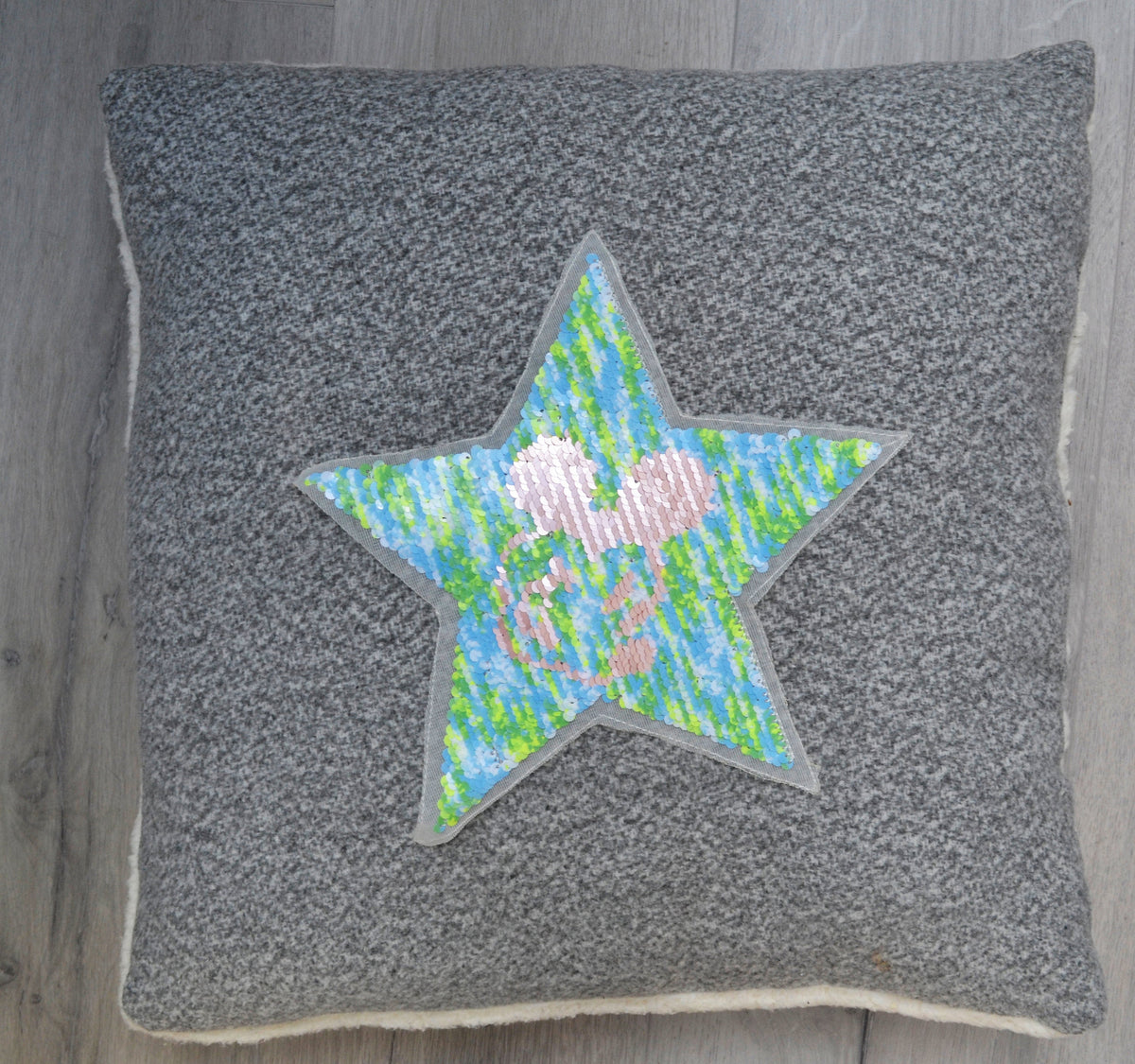 Sequin Star Patch, Star Sew On Patch, Mickey Mouse patch, Reversible Changeable Patch,  DIY Shirt Jacket Applique, Patch for Clothing, Badge