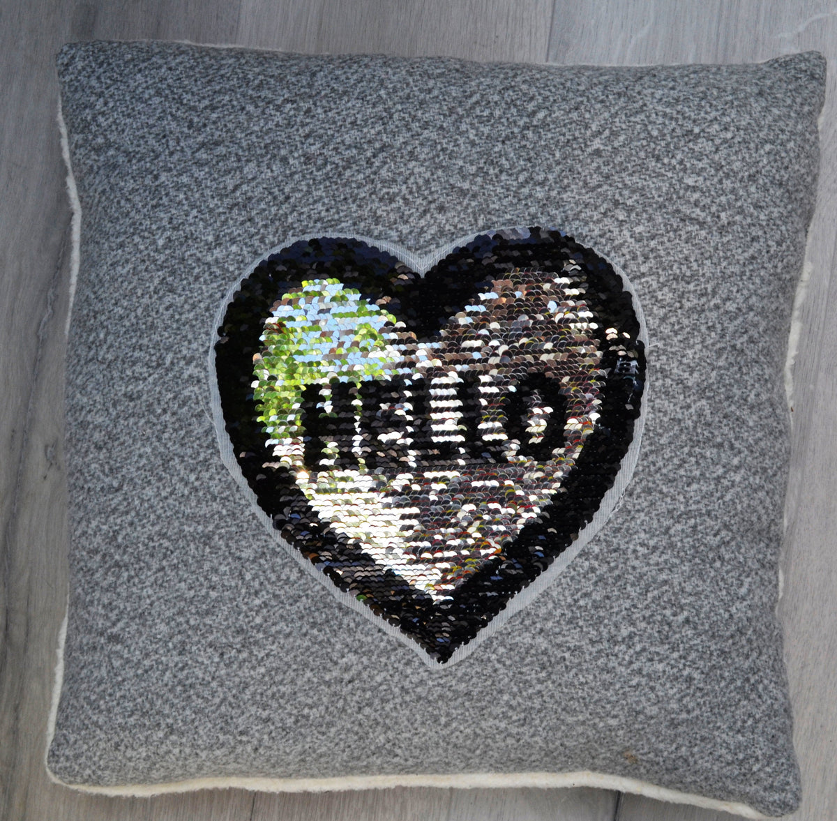 Sequin Heart Patch, Heart Sew On Patch, Hello patch, Reversible Changeable Applique, DIY Shirt Jacket Patch for Clothing, Badge